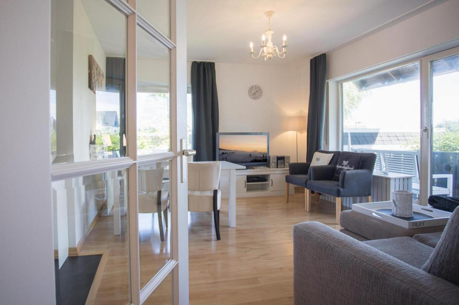 Ferienwohnung 'Kleine Auszeit Winterberg' - Am Herrenskoepfchen 4 Winterberg Habitación foto